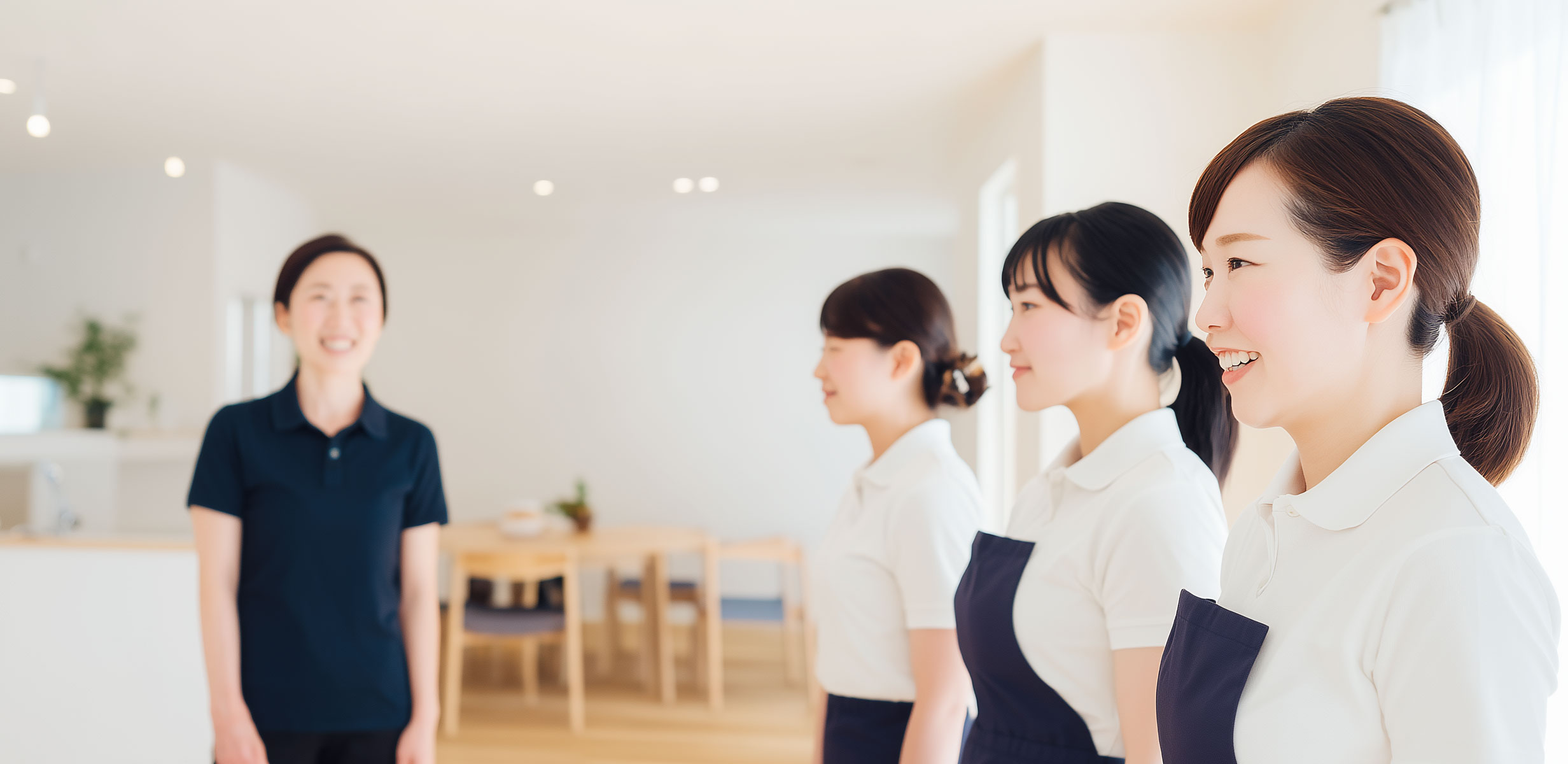 優秀スタッフの表彰式を行いました！